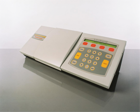 PFXi-950 Folyadék színmérő