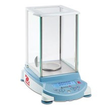 Adventurer Pro Precision sorozatú analitikai mérlegek